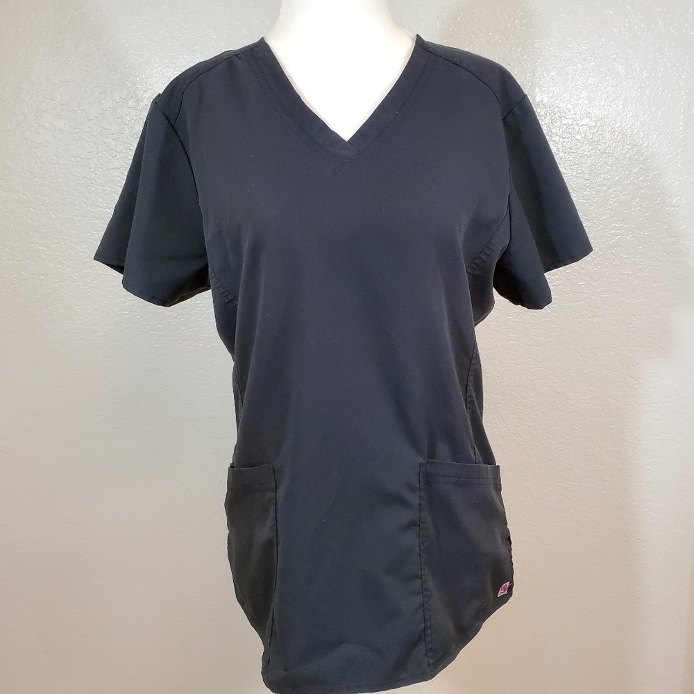 Made 2 Love Solid Black V Neck Scrub Top Size M